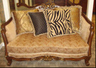 Traversina europea senza tempo Sofa Couch di stile della mobilia europea di stile del ODM