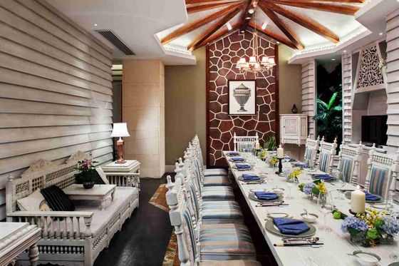La località di soggiorno della mobilia di Gleville Sud-est asiatico ha personalizzato gli insiemi di legno della sala da pranzo