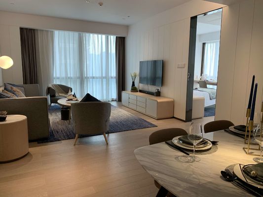 La mobilia di legno solida di ASCOTT ha messo gli insiemi di salone per il ODM degli appartamenti