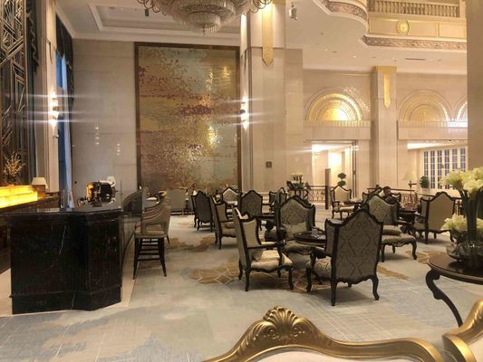 il tavolo da pranzo su ordinazione cinque stelle dell'hotel internazionale dell'hotel ha messo Sofa Set su misura impermeabile Wearproof