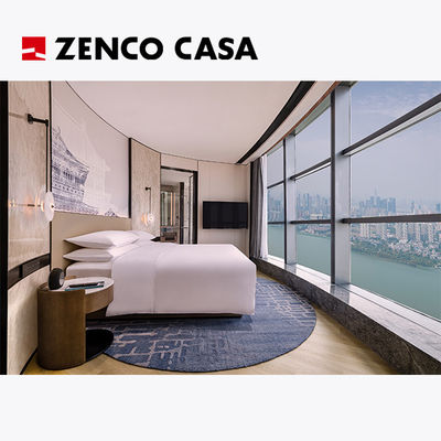 Set di mobili per camera da letto dell' hotel include letto king in legno massello e minibar moderno